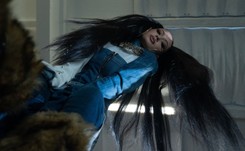 Viki Gabor w wakacyjnej odsłonie. Teledysk 'Daj mi znak' już jest