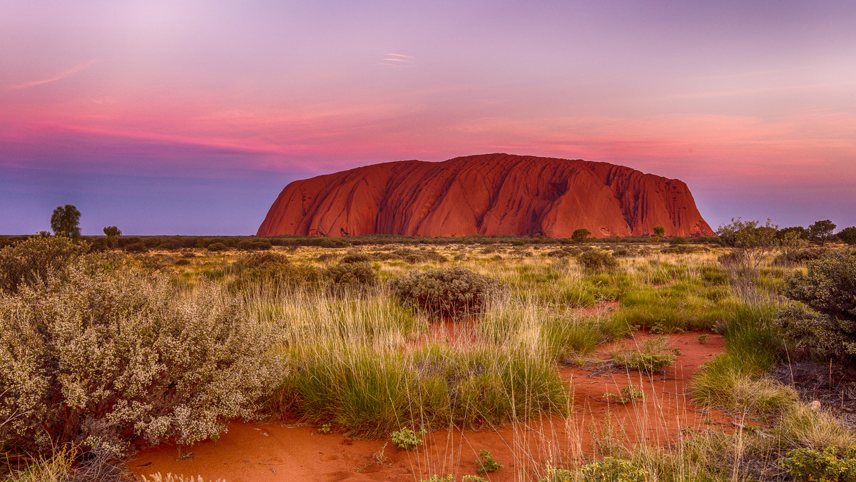 Uluru: 20 ciekawych faktów o najsłynniejszej górze Australii