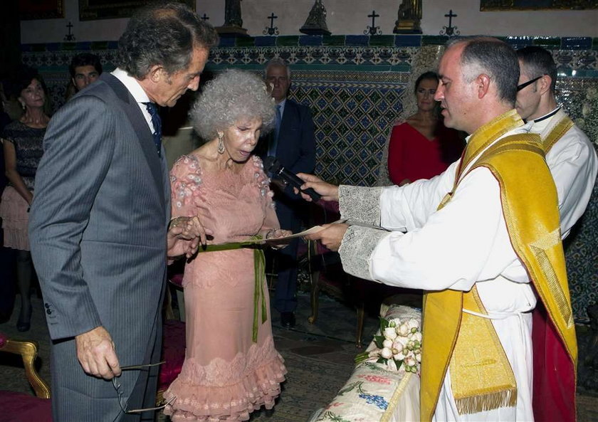 85-letnia księżna wyszła za mąż. DUŻO ZDJĘĆ!