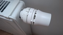 ponad 4 tysiące złotych więcej za ogrzewanie. tyle wyniosą średnie dodatkowe koszty ponoszone przez gospodarstwo domowe