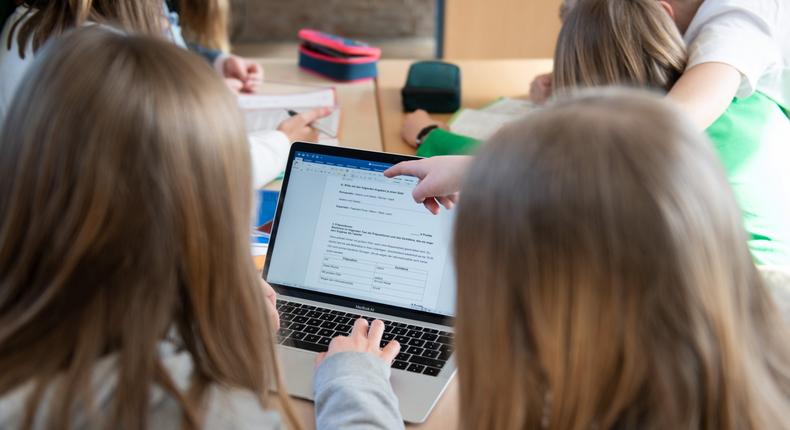 children students laptop