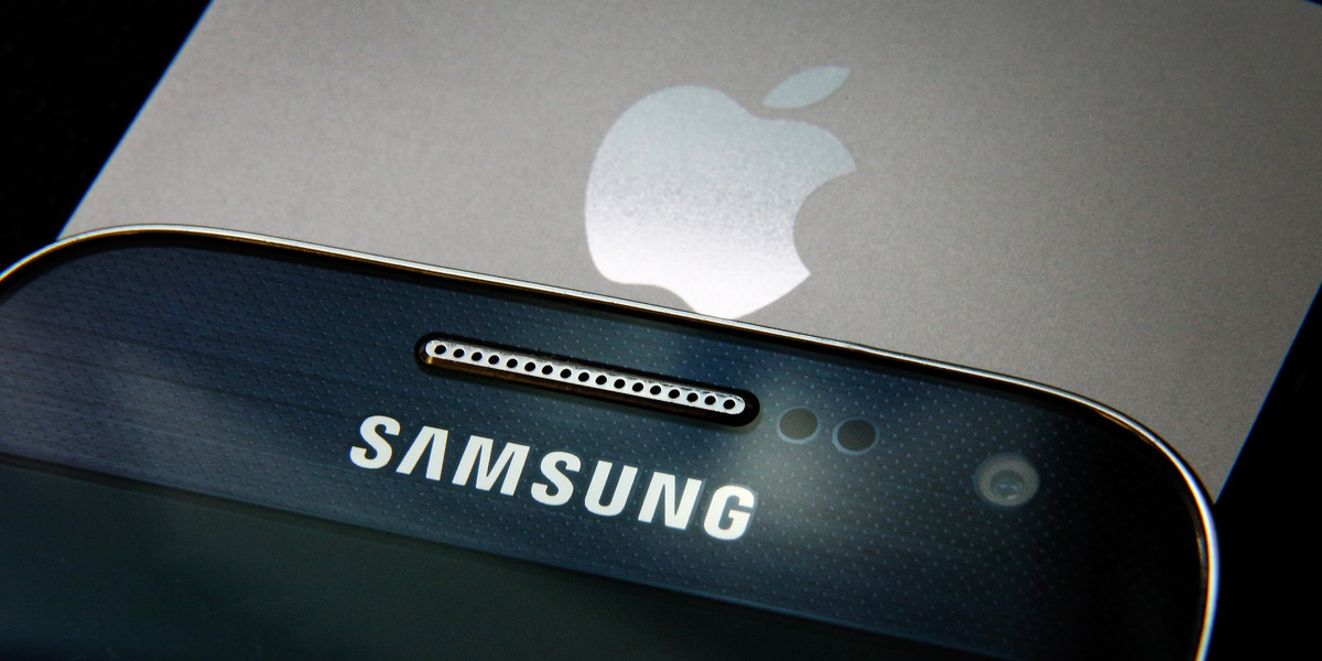 Samsung i Apple zajmują obecnie ok. 1/3 rynku smartfonów. Najszybciej rośnie jednak grupa „innych” producentów
