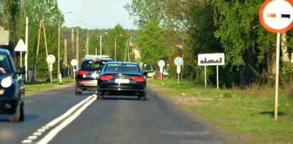 Przepisy są dla biednych! Prezydent jedzie na majówkę - 140 km/h po podwójnej ciągłej!