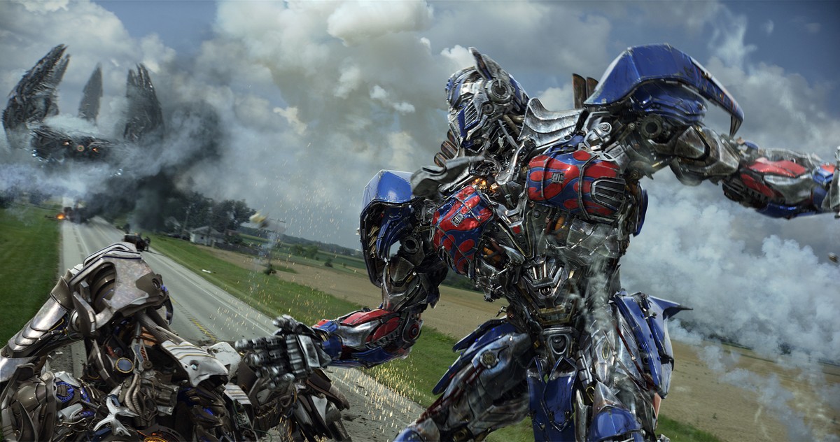 Michael Bay skończył z Transformersami