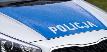 Pijany policjant rozwalił auto