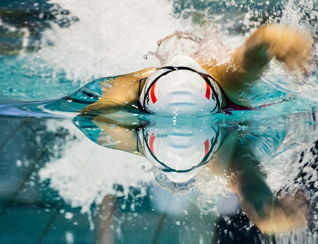 Aleksandra Urbańczyk na dystansie 100 metrów stylem dowolnym, podczas pływackiego Grand Prix Pucharu Polski w Łodzi