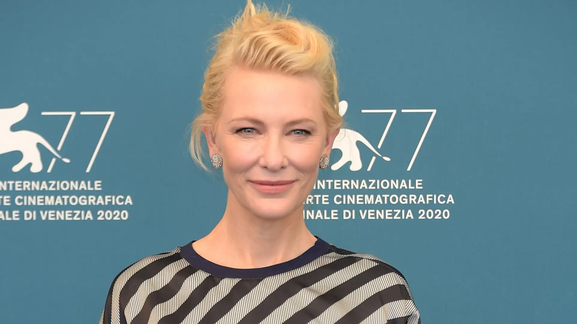 Cate Blanchett nosiła na festiwalu założone już wcześniej kreacje. I ma na nie dalszy plan