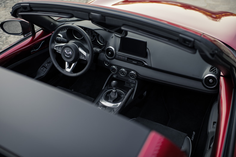 2022 Mazda MX-5