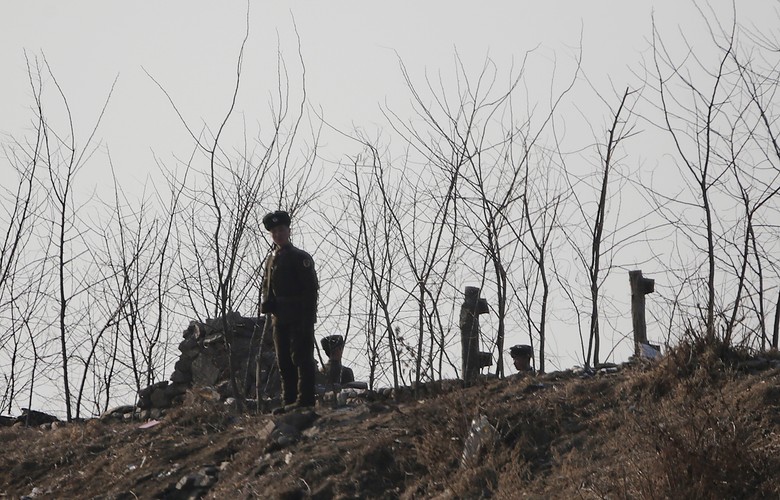 Żołnierze Korei Północnej na granicy
