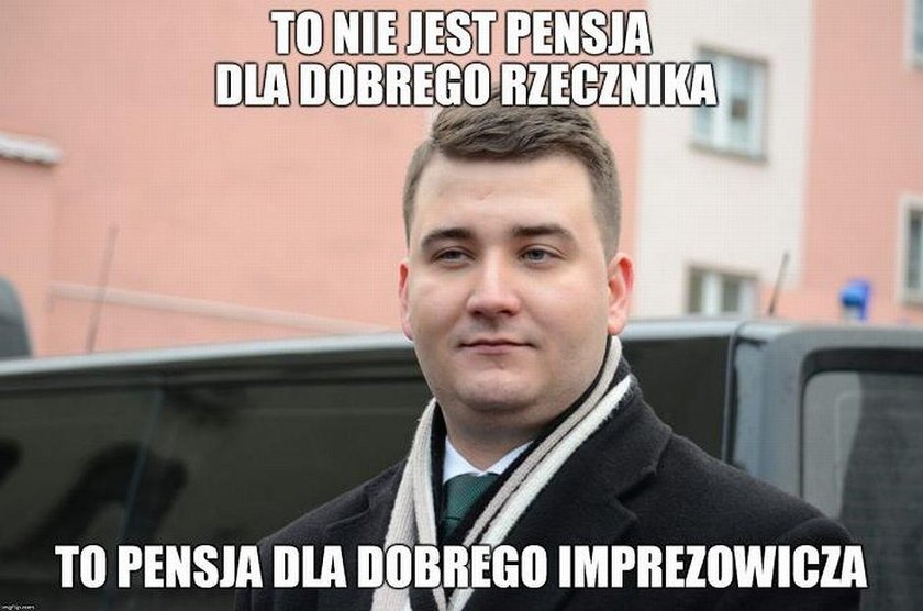 Internauci drwią z Misiewicza