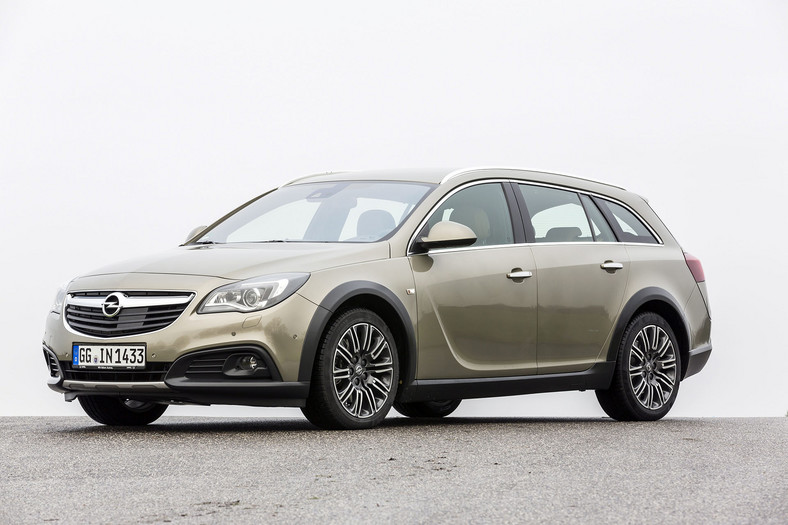 Opel Insignia Country Tourer - lata produkcji 2013-17, cena od 43 500 zł