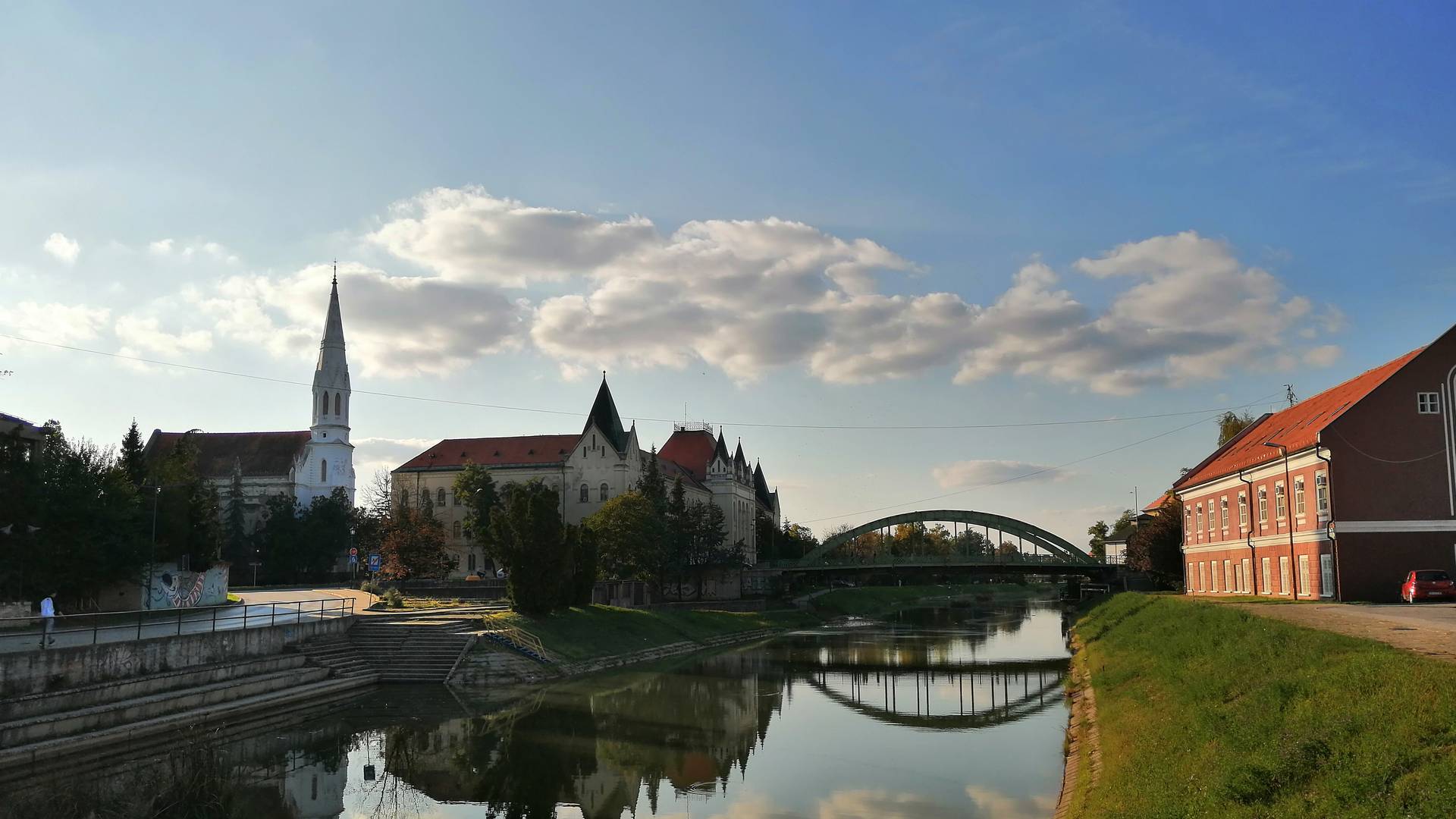 Zrenjanin, grad paradoksa: Nema ispravne vodu za piće dve decenije, a danas su dobili donaciju od 250 miliona  dinara za gradski stadion