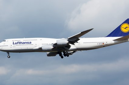 Jumbo jetem 12 godzin przez Atlantyk. Tak lata się w klasie biznes Lufthansy