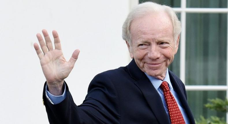 Former US senator Joe Lieberman drops out of contention to lead the FBI, pointing to potential conflicts of interest in the probe into Russian political meddling.