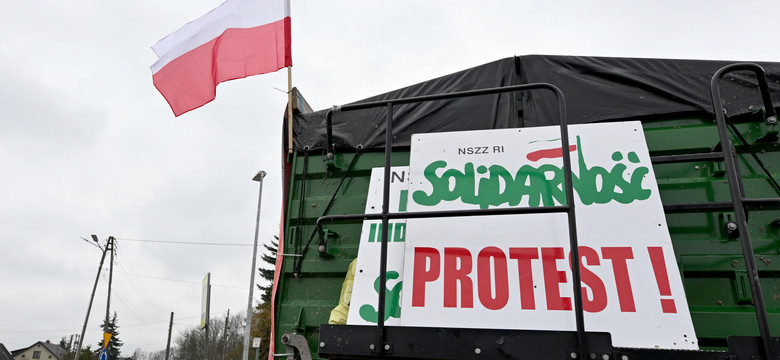 Protest rolników w Świętokrzyskiem. Zablokowana DK 78