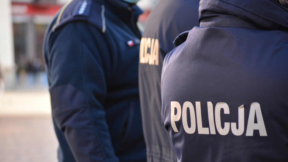 Wrocław: jest oświadczenie policji w sprawie zmarłego 25-latka na komisariacie