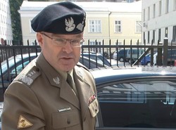 Generał Skrzypczak podał się do dymisji