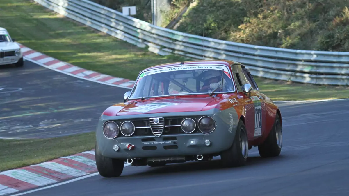 Polski zawodnik na torze Nürburgring