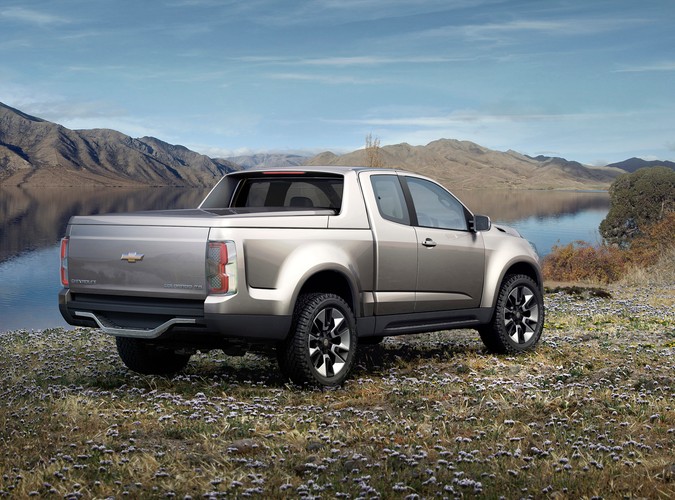 Chevrolet Colorado wejdzie do sprzedaży w Tajlandii w tym roku, zaś na pozostałe rynki zostanie prawdopodobnie wprowadzone w roku 2012...