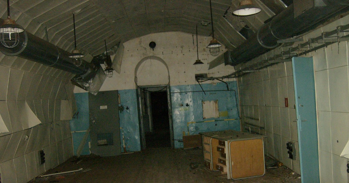 Tak mieli przetrwać w schronach Polacy. "Puszki, weki, termosy"