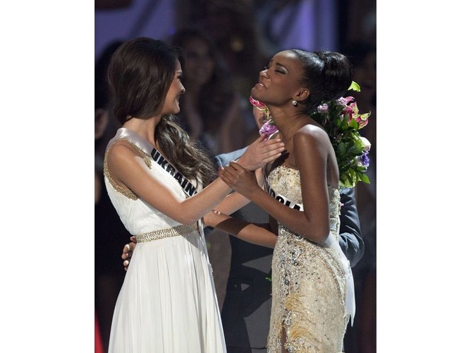 Oto najpiękniejsza kobieta Wszechświata! Zobacz zdjęcia Miss Universe 2011