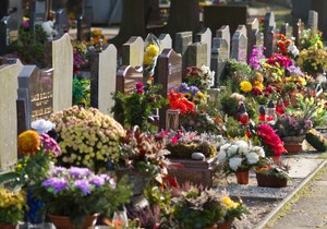 Obeležava se Pobusani ponedeljak, Uskrs za mrtve, i ovo su običaji