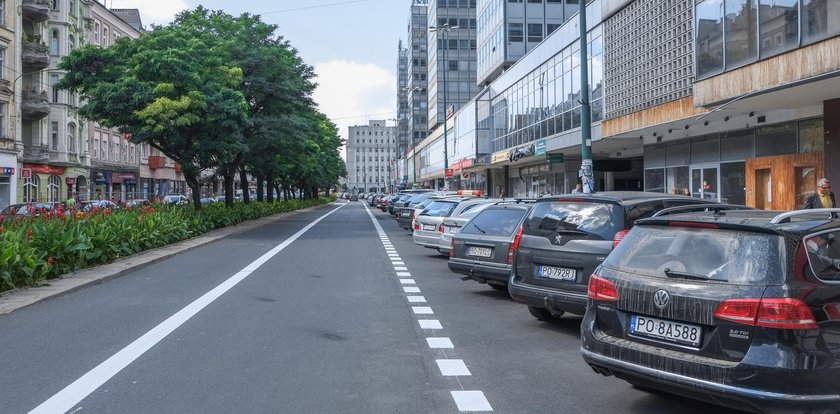 Zmiany w parkowaniu na ul. Św. Marcin. Mogą odholować Ci auto!