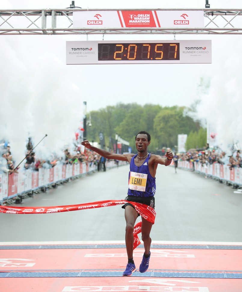 Etiopczycy wygrali Orlen Warsaw Marathon. ZDJĘCIA