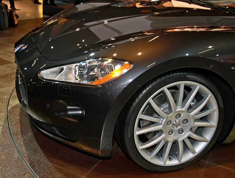 IAA Frankfurt 2009: Maserati GranCabrio czyli GranTurismo bez dachu