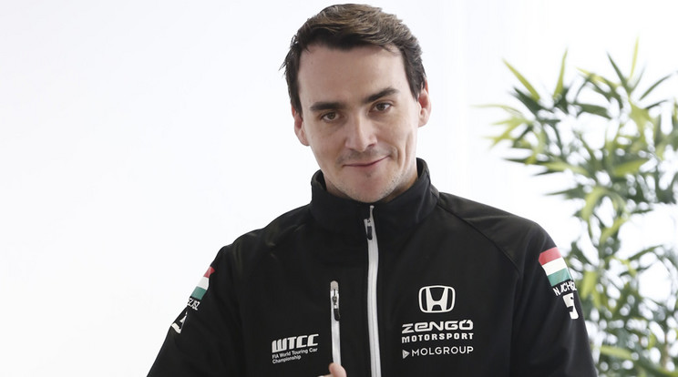 Michelisz Norbertet idén is a legjobb autóversenyzőnek választották itthon /Fotó: Fuszek Gábor