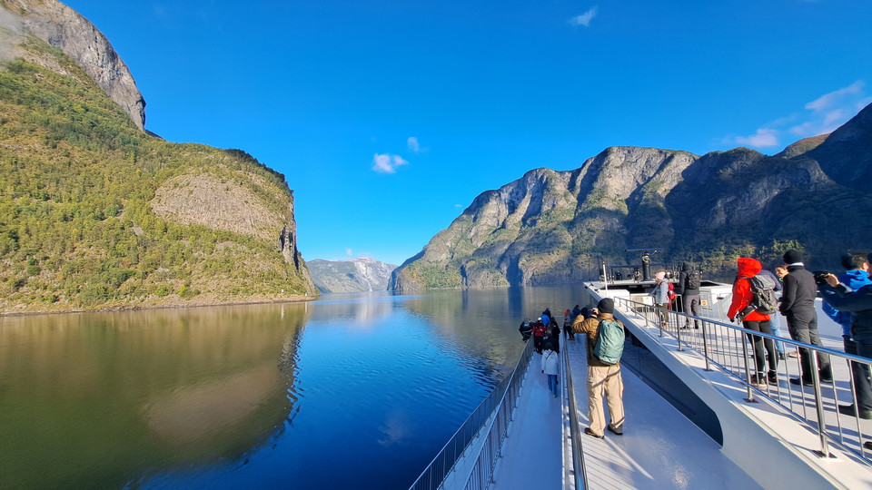 Rejs po Aurlandsjorden i Nærøyfjorden