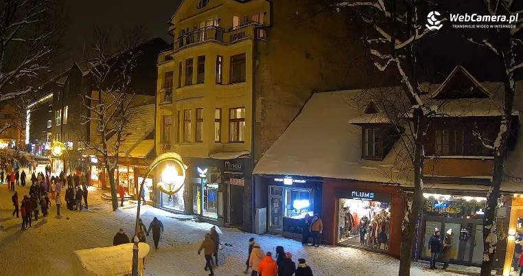 Screen z webkamery z Krupówek o 21:15 (sobota 13 lutego 2021 r.)