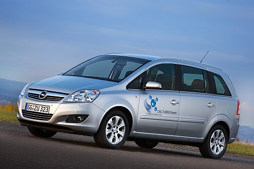 Opel Zafira ecoM - Seryjne na podwójnym gazie