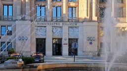 ksef. ministerstwo finansów zapewnia, że nie będzie przesunięcia