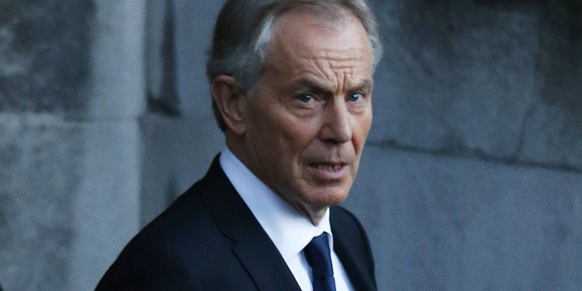 Tony Blair wraca do brytyjskiej polityki