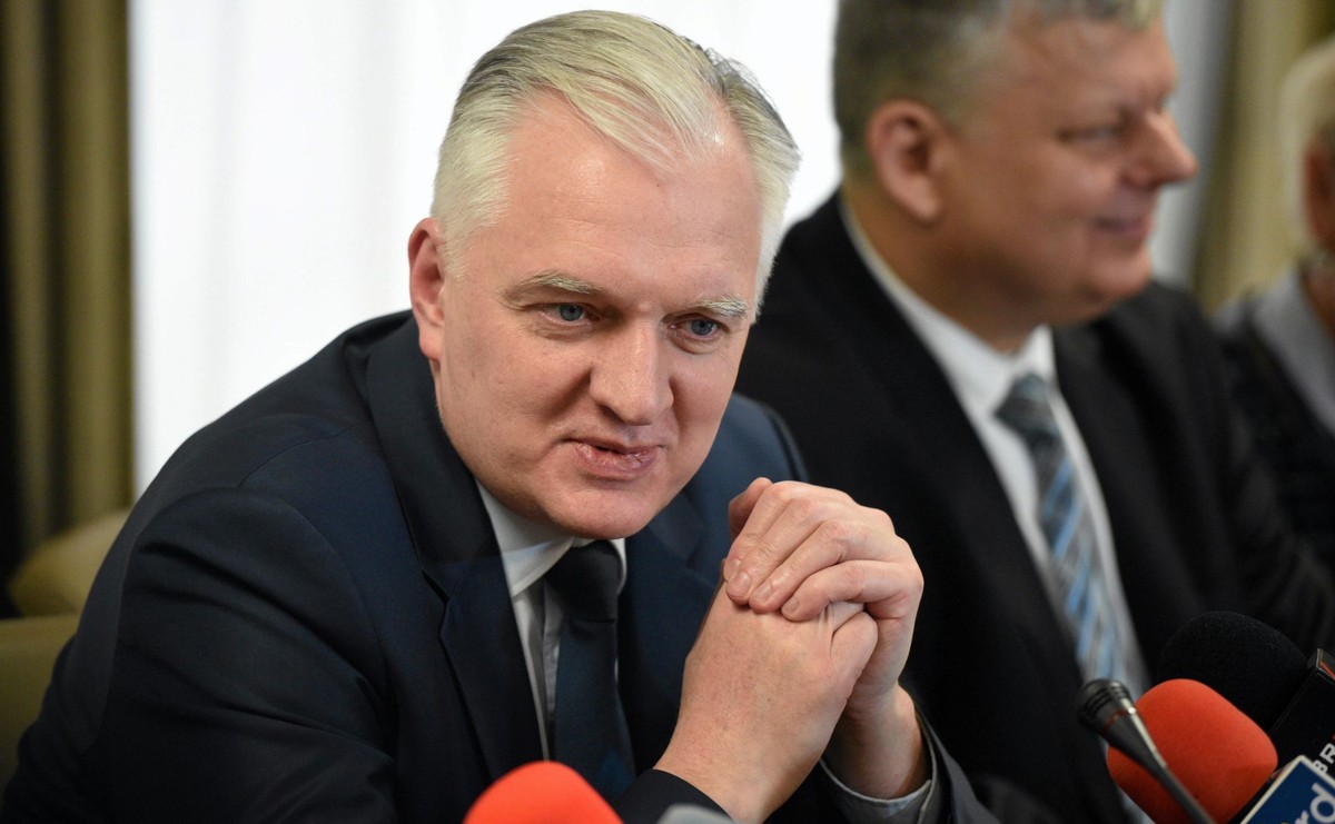Pod koniec ubiegłego tygodnia Jarosław Gowin, wicepremier, minister nauki i szkolnictwa wyższego złożył bowiem autopoprawkę do projektu ustawy o stopniach i tytule naukowym, który dotyczy ułatwień w uzyskiwaniu doktoratów i habilitacji