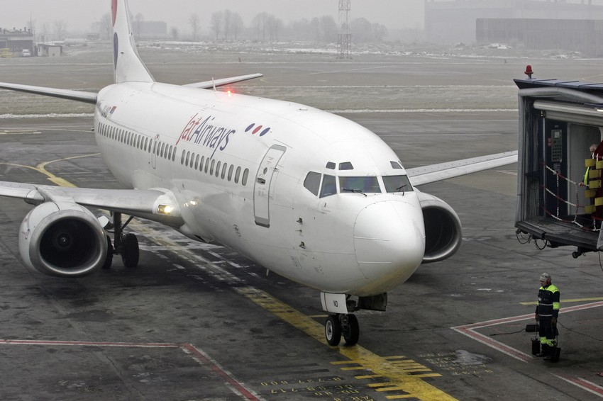 „Jat ervejz“ postaje čarter kompanija