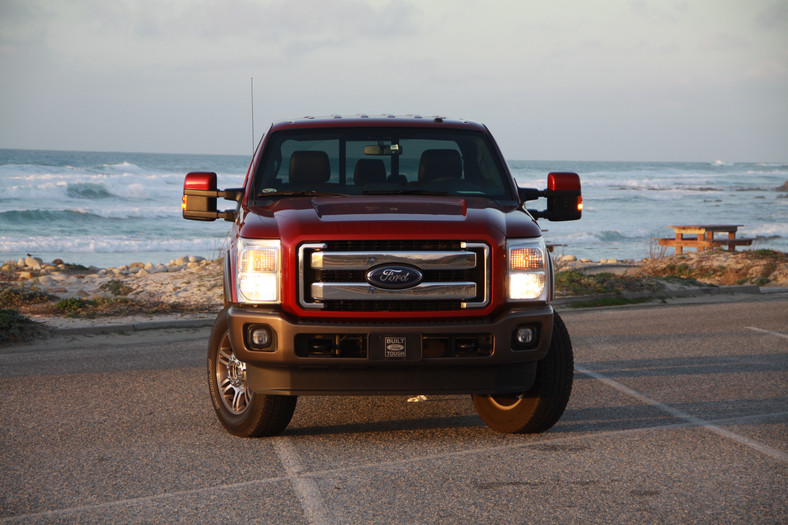 Ford F-350 Super Duty King Ranch