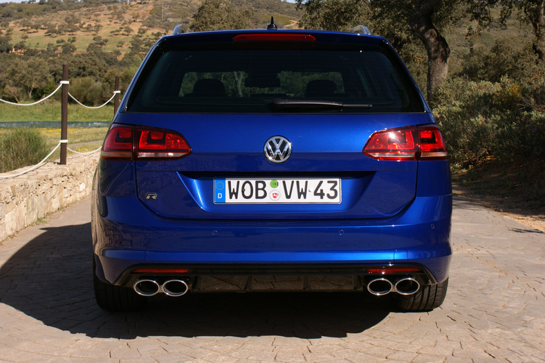 Volkswagen Golf R Variant