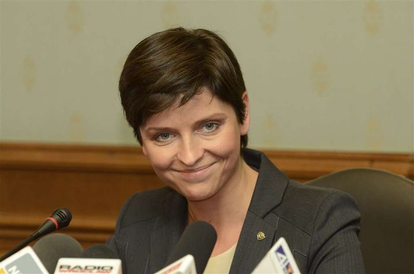 Joanna Mucha, nowa fryzura, minister sportu