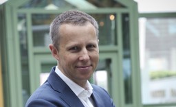 Sebastian Buczek: Politycy mają urlopy, więc jest spokój [WYWIAD]