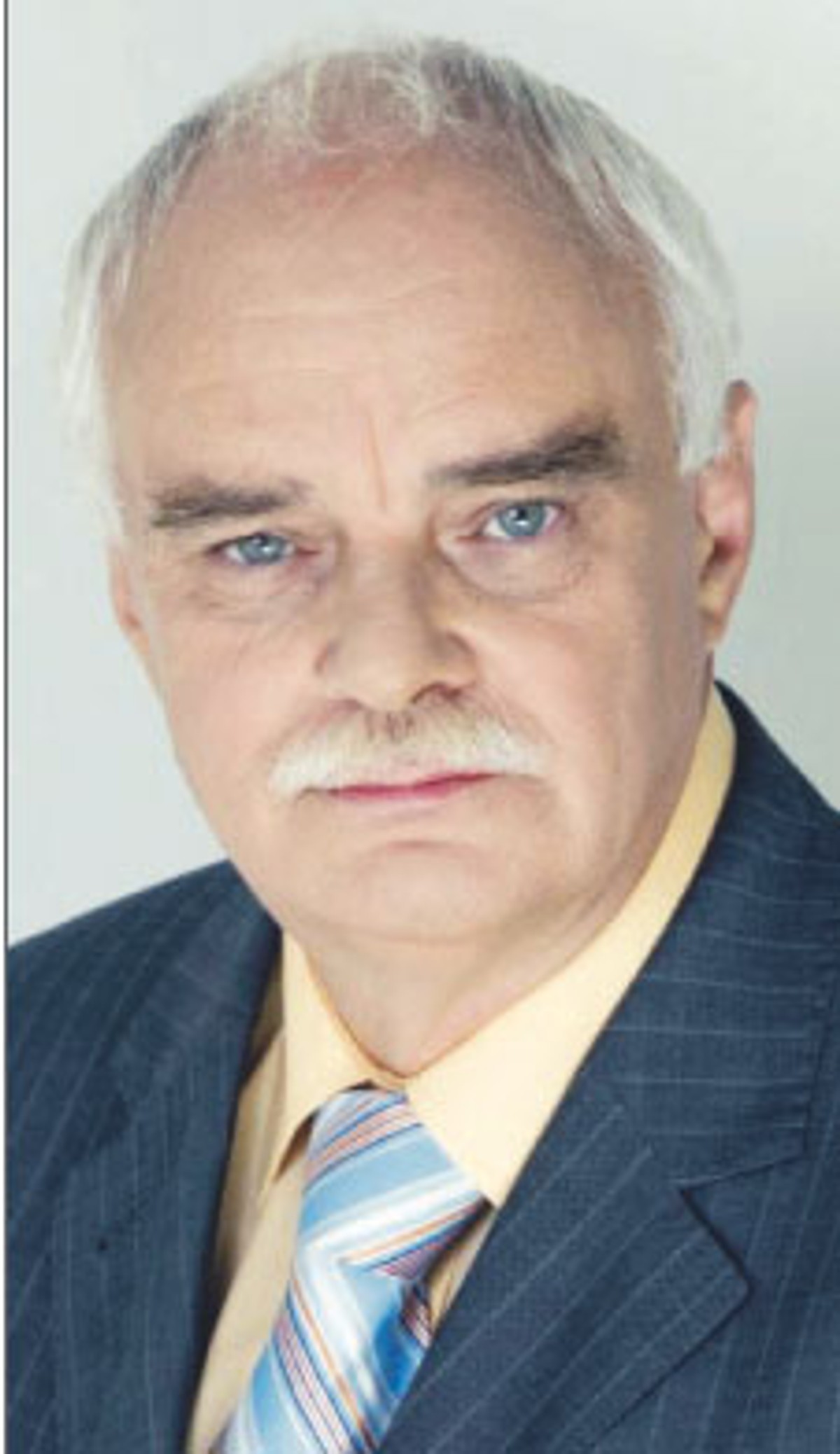 Janusz Schmidt uważa, że sytuacja na rynku mieszkań zmieni się, gdy banki wycofają się z zaostrzeń polityki kredytowej