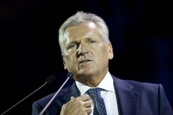 Kwaśniewski: Nie podam publicznie, ile zarabiam. Moje dochody zna fiskus - podatki płacę w Polsce