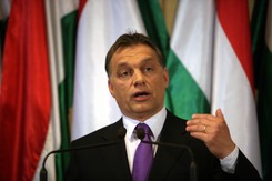 Orban ostrzega przed polityką Unii. 'Będzie tu więcej muzułmanów, niż nas'