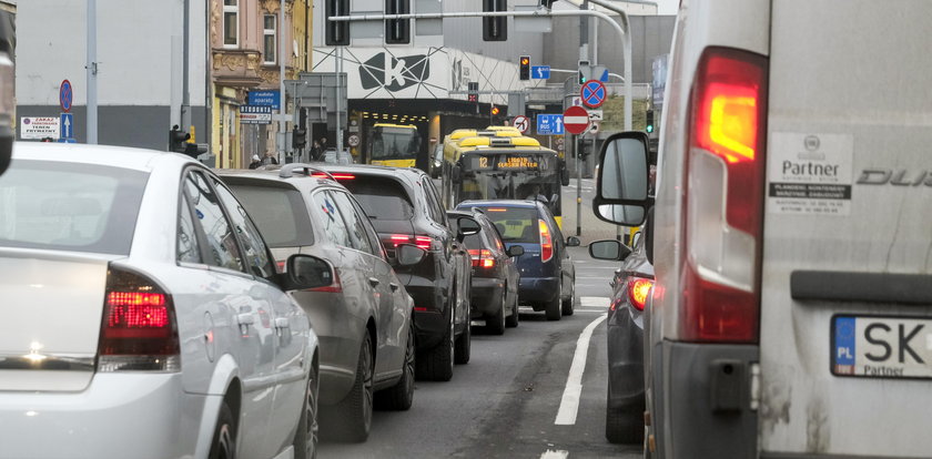 Mniej kilometrów rocznie to tańsze AC!