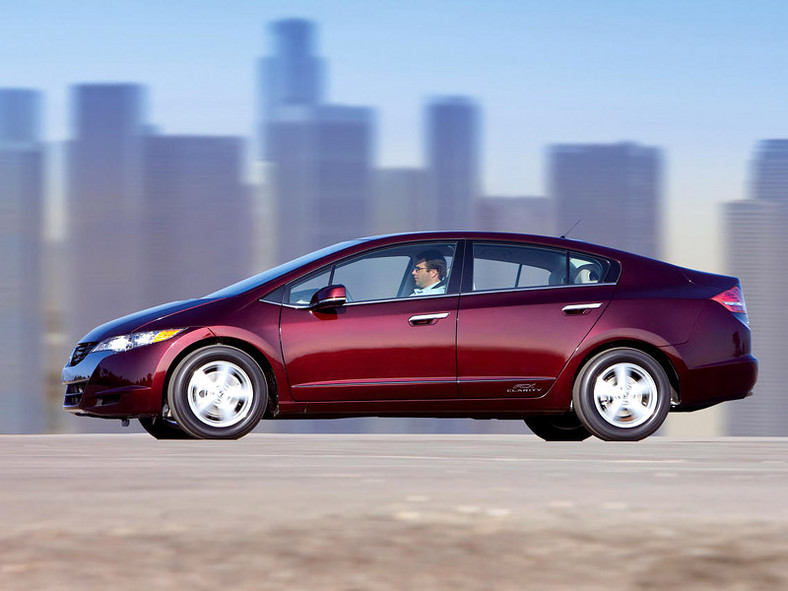 LA Auto Show 2007: Honda FCX Clarity – czysta przyszłość