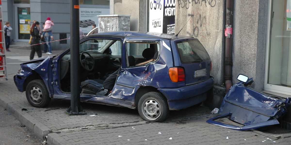 Samochód kontra tramwaj Świętochłowice