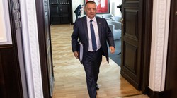 Trybunał Stanu dla Banasia. PiS nie zamierza się podpisać pod wnioskiem Lewicy