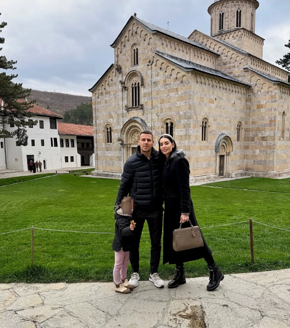 Katarina Gujić sa porodicom