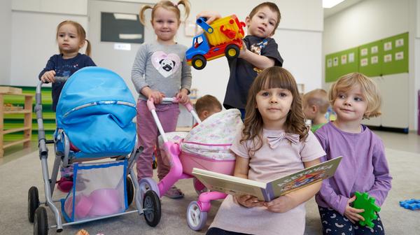 We Wrocławiu coraz więcej dzieci dostaje się do przedszkoli i oddziałów przedszkolnych w pierwszym etapie rekrutacji.